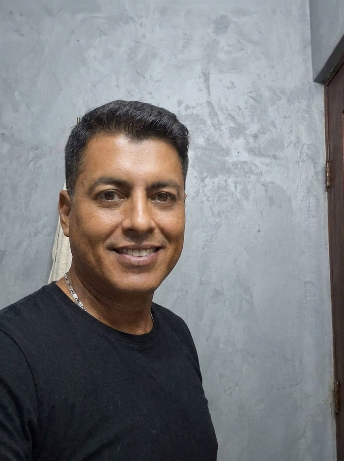 Luis A Campos.